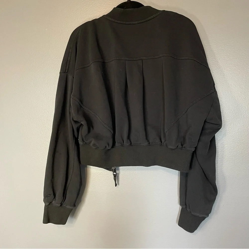 Fabletics black bomber jacket light-weight black
